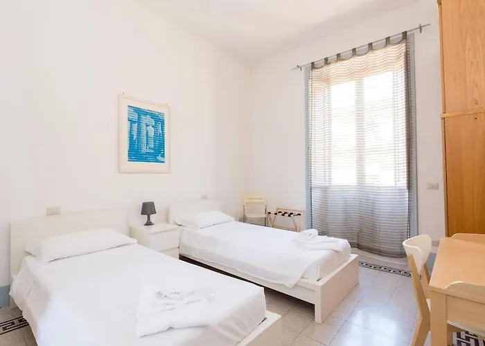 Vatican Comfortable Sunny Apartment